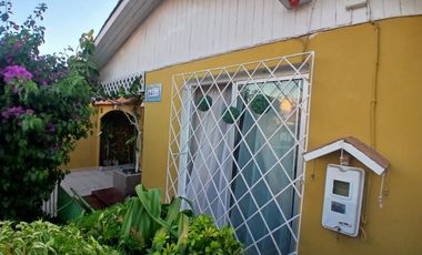 ACOGEDORA PROPIEDAD  FAMILIAR LA GRANJA