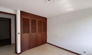 ARRIENDO APARTAMENTO EN EL POBLADO CALLE 10