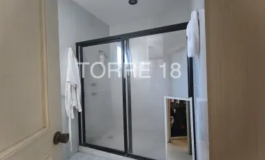 Casa en venta en Lomas de Tecamachalco Sección Cumbres, Huixquilucan, México