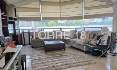 Casa en venta en Lomas de Tecamachalco Sección Cumbres, Huixquilucan, México