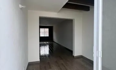Casa en venta en Fuentes del Valle, Tultitlán, México