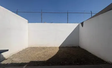 Casa en venta en Fuentes del Valle, Tultitlán, México