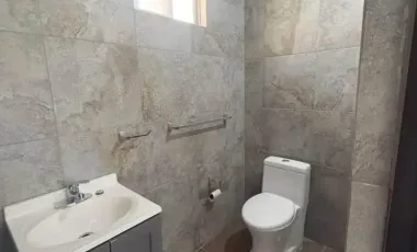 Casa en venta en Fuentes del Valle, Tultitlán, México