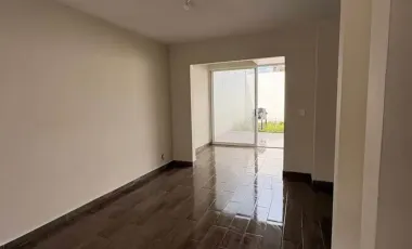 Casa en venta en Fuentes del Valle, Tultitlán, México
