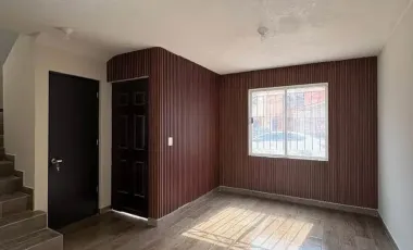 Casa en venta en Fuentes del Valle, Tultitlán, México