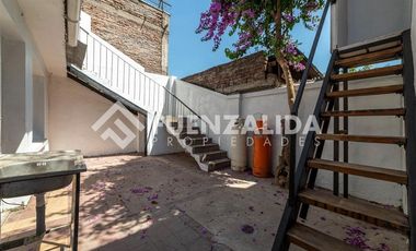 Casa en Venta en AV. PERU