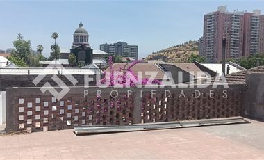 Casa en Venta en AV. PERU