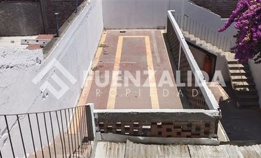 Casa en Venta en AV. PERU