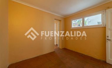 Casa en Venta en AV. PERU
