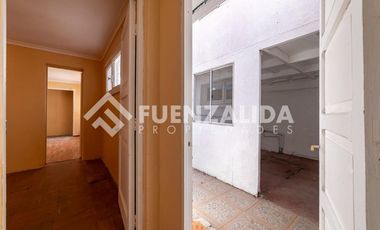 Casa en Venta en AV. PERU
