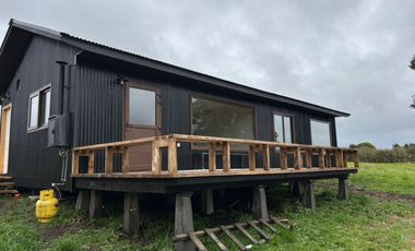 Se arriendan dos casas amobladas a minutos de Quemchi