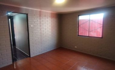CASA EN VENTA 3D 2B EN QUILICURA