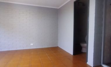CASA EN VENTA 3D 2B EN QUILICURA