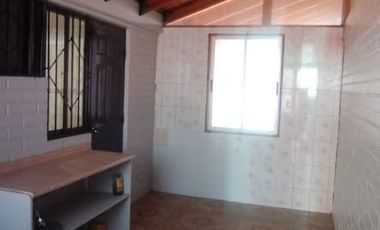 CASA EN VENTA 3D 2B EN QUILICURA