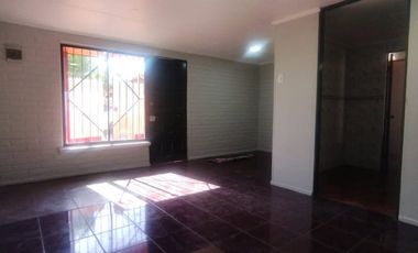 CASA EN VENTA 3D 2B EN QUILICURA
