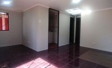 CASA EN VENTA 3D 2B EN QUILICURA
