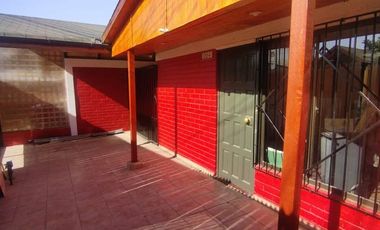 CASA EN VENTA 3D 2B EN QUILICURA