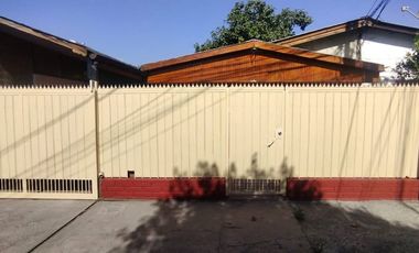 CASA EN VENTA 3D 2B EN QUILICURA