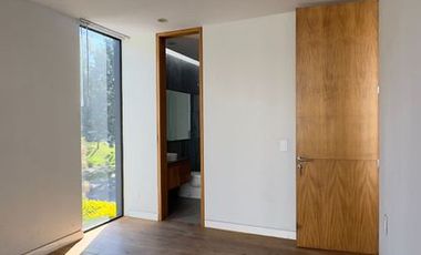 CASA EN VENTA O RENTA EN ALCAZAR ORIENTE