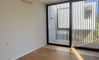 CASA EN VENTA O RENTA EN ALCAZAR ORIENTE