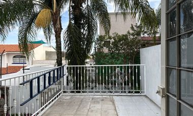 Casa renta Bugambilias 1era sección, muy cerca de la plaza, Zapopan, Jalisco