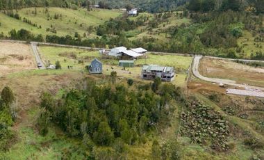 TERRENO CON CASA Y ACCESO AL RÍO EN CHILOÉ