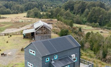 TERRENO CON CASA Y ACCESO AL RÍO EN CHILOÉ