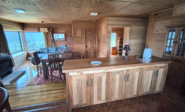 CASA EN PREDIO DE 1,1 HECTÁREAS EN CHONCHI, CHILOÉ