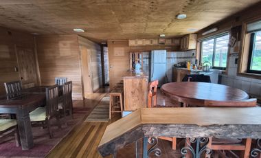 CASA EN PREDIO DE 1,1 HECTÁREAS EN CHONCHI, CHILOÉ