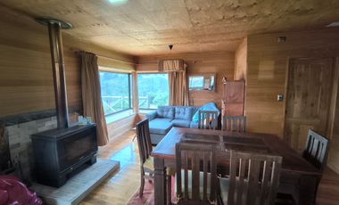 CASA EN PREDIO DE 1,1 HECTÁREAS EN CHONCHI, CHILOÉ