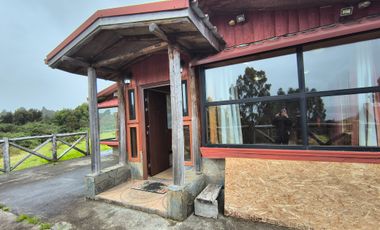 CASA EN PREDIO DE 1,1 HECTÁREAS EN CHONCHI, CHILOÉ