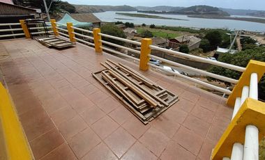 PRIVILEGIADA VISTA  EN RAPEL DE NAVIDAD