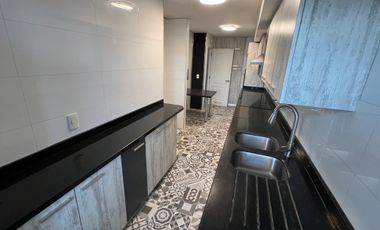 DEPTO  EDIFICIO VERSALLES   3D 2B  ESTACIONAMIENTO