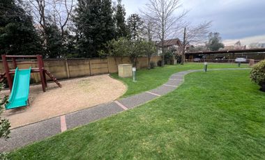 DEPTO  EDIFICIO VERSALLES   3D 2B  ESTACIONAMIENTO