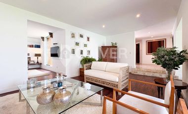 Venta casa 4 dormitorios condominio privado Chacarilla Surco