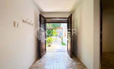 Venta casa 4 dormitorios condominio privado Chacarilla Surco