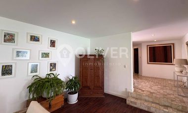 Venta casa 4 dormitorios condominio privado Chacarilla Surco