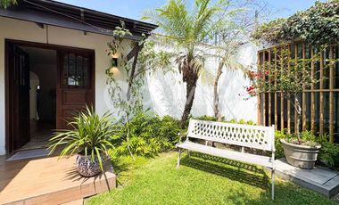 Venta casa 4 dormitorios condominio privado Chacarilla Surco