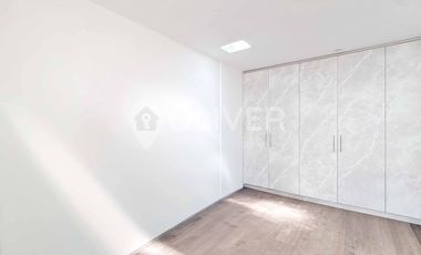 Venta casa 4 dormitorios condominio privado Chacarilla Surco