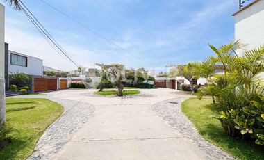 Venta casa 4 dormitorios condominio privado Chacarilla Surco