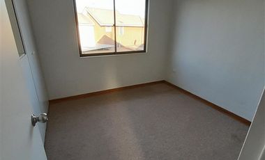 Casa en Arriendo en SCL_CODIGO75253Portugal Sur 920, Condominio Cumbres del Sauce 1