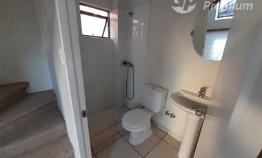 Casa en Arriendo en SCL_CODIGO75253Portugal Sur 920, Condominio Cumbres del Sauce 1