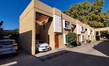 Linda casa en condominio sector centro norte de Talca