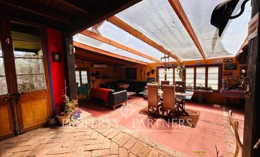 San Fernando, Casa con cabañas en Puente Negro