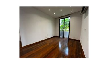 Amplia Residencia en Clayton Cerca de Ciudad del Saber y Colegios Internacionales