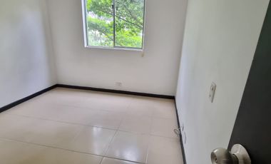Apartamento remodelado de 98 m² con balcón