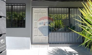 REMODELADA 97Mts2/150 Mts2 G. Alderete/Colombia