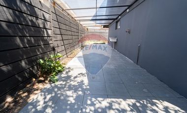 REMODELADA 97Mts2/150 Mts2 G. Alderete/Colombia