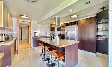 ARRIENDO Excelente DUPLEX Vitacura 4D 2E