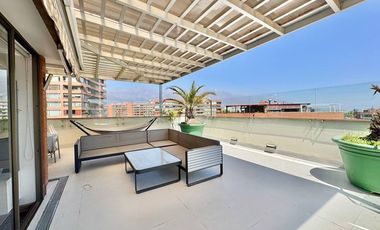 ARRIENDO Excelente DUPLEX Vitacura 4D 2E